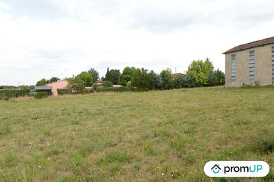 Terrain - 1 500 m²