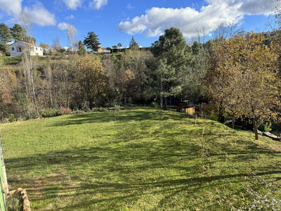 Maison - 200 m² - 6 pièces