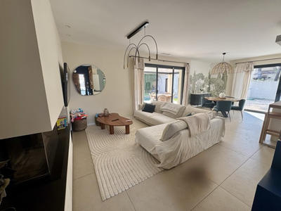 Maison - 138 m² - 6 pièces