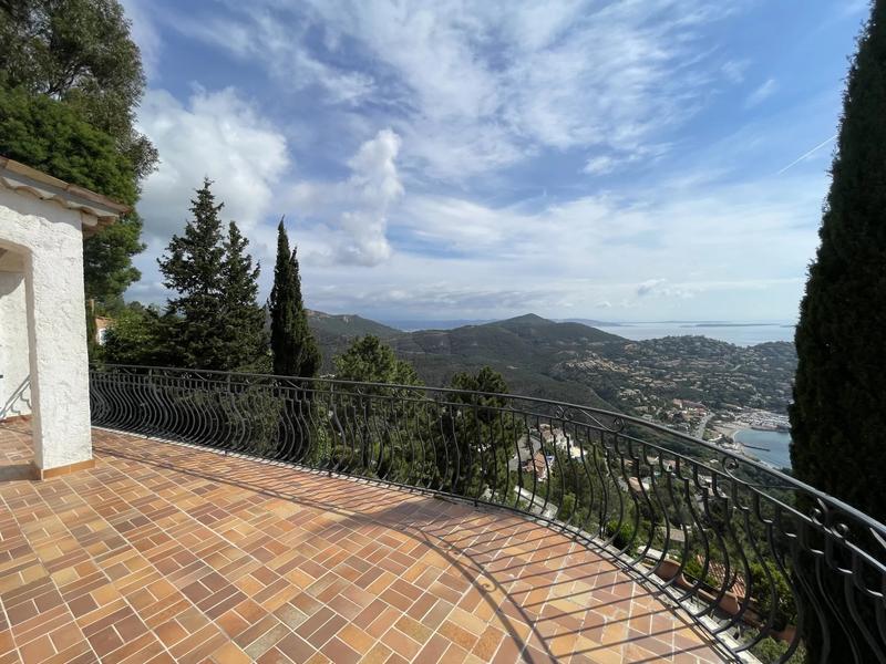 Villa - 164 m² - 7 pièces