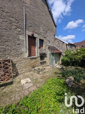 Maison de village - 100 m² - 4 pièces