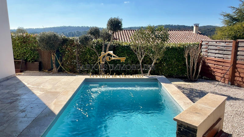 Villa - 140 m² - 4 pièces