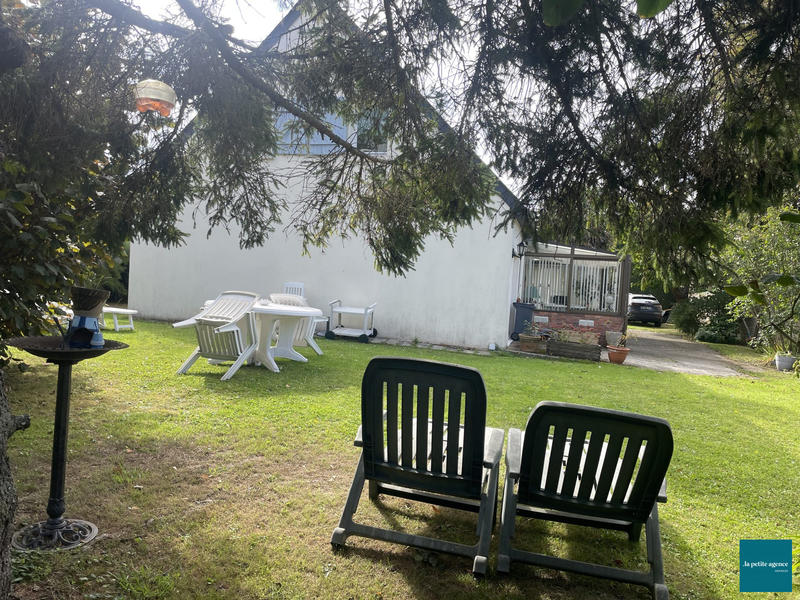 Maison traditionnelle - 128 m² - 7 pièces