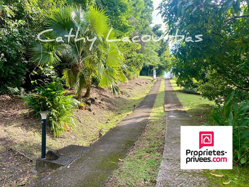 Maison - 121 m² - 5 pièces