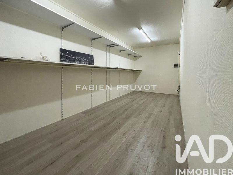 Maison - 300 m² - 15 pièces