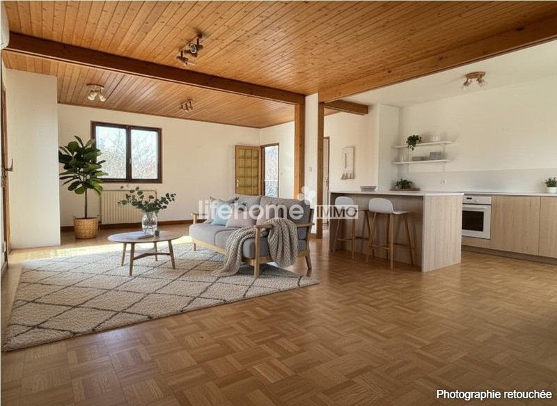 Maison - 204 m² - 9 pièces