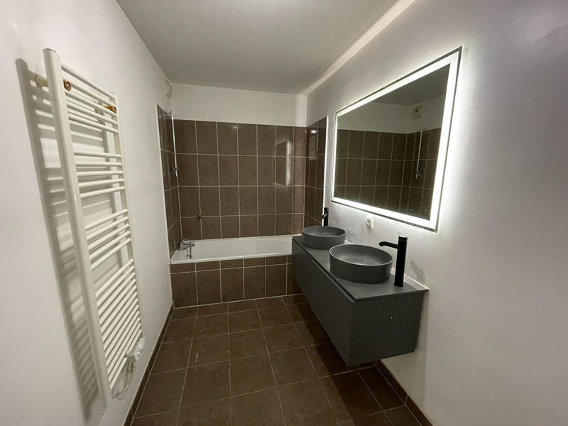 Appartement - 61 m² - 3 pièces