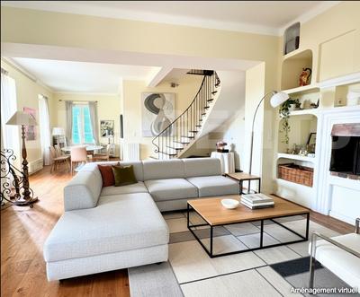 Maison - 170 m² - 6 pièces