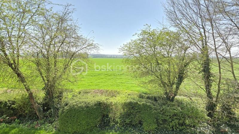 Maison - 200 m² - 9 pièces