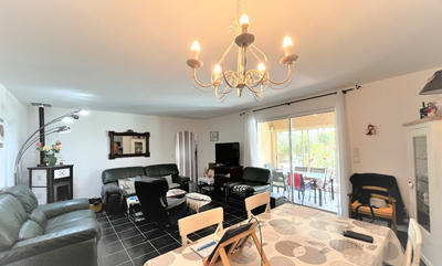 Villa - 106 m² - 4 pièces