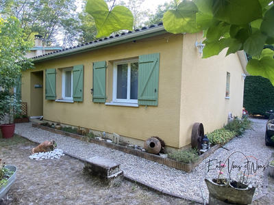 Maison traditionnelle - 145 m² - 6 pièces