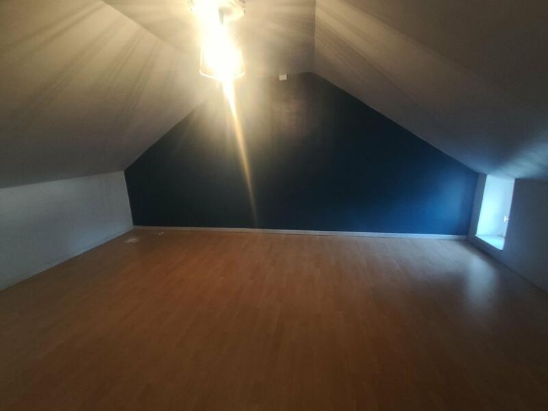 Maison - 80 m² - 5 pièces