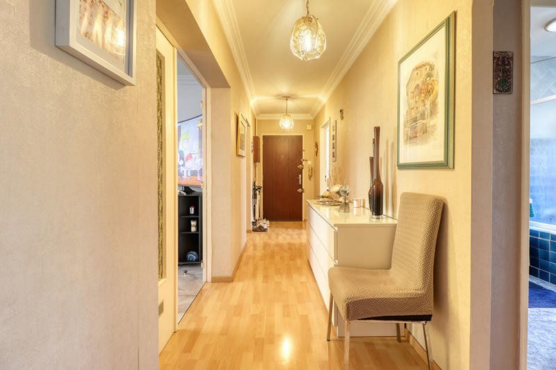 Appartement - 85 m² - 4 pièces