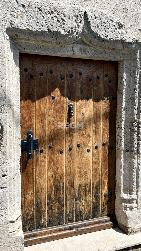 Maison - 185 m² - 7 pièces