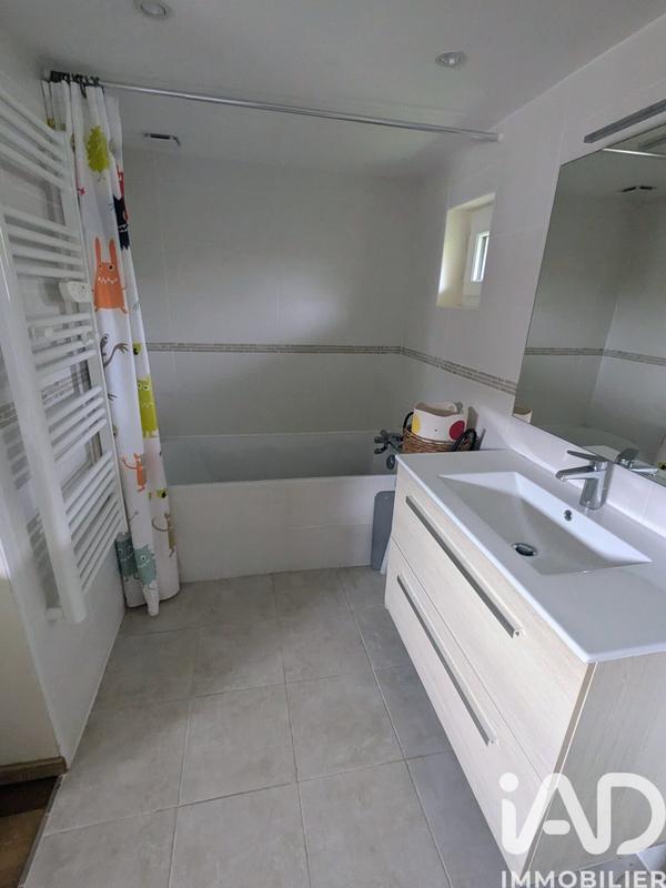 Maison - 197 m² - 5 pièces