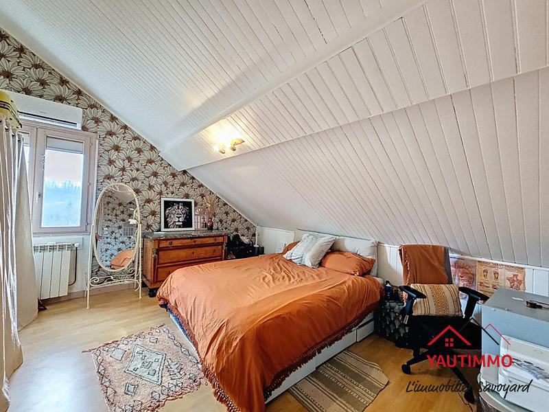 Appartement - 106 m² - 5 pièces