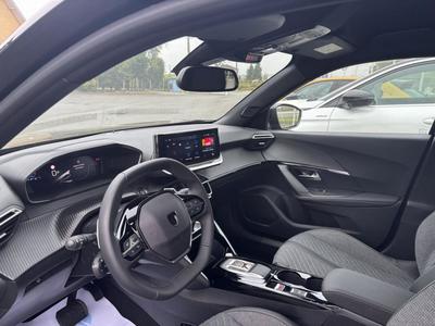 Peugeot 2008 II Hybrid 145 e-Dcs6 Allure