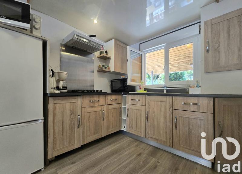 Maison - 90 m² - 3 pièces