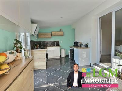 Villa - 245 m² - 7 pièces