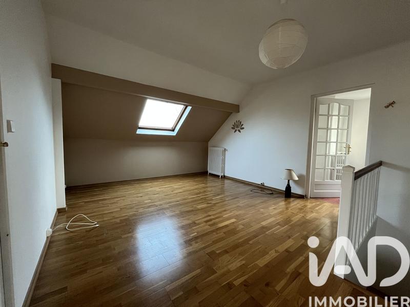 Maison - 153 m² - 8 pièces