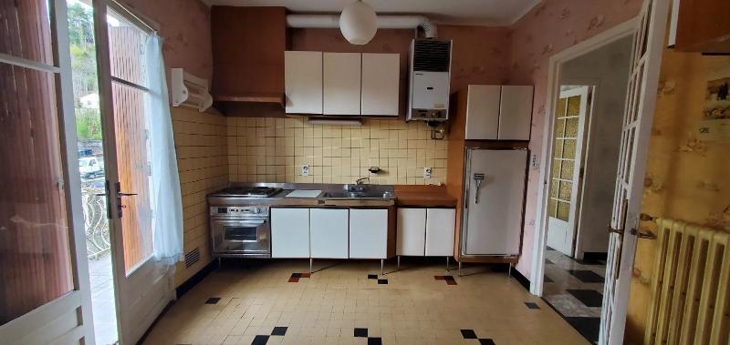 Immeuble - 218 m² - 10 pièces