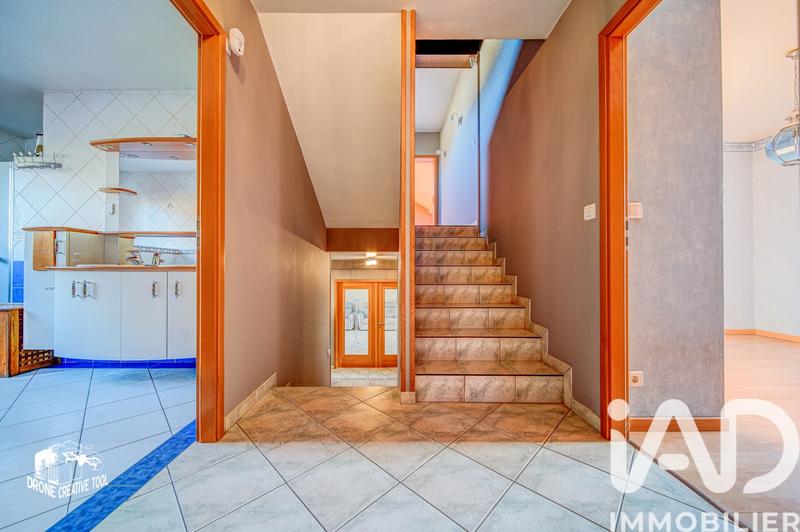 Maison - 170 m² - 5 pièces