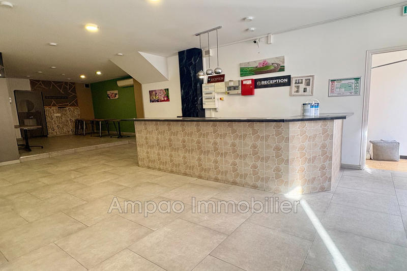 Fonds de commerce - Magasins - 396 m²