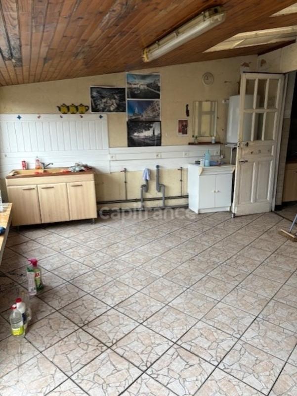 Maison - 99 m² - 5 pièces