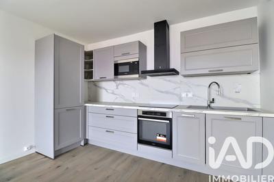 Appartement - 84 m² - 4 pièces