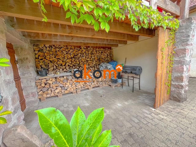 Maison - 249 m² - 8 pièces