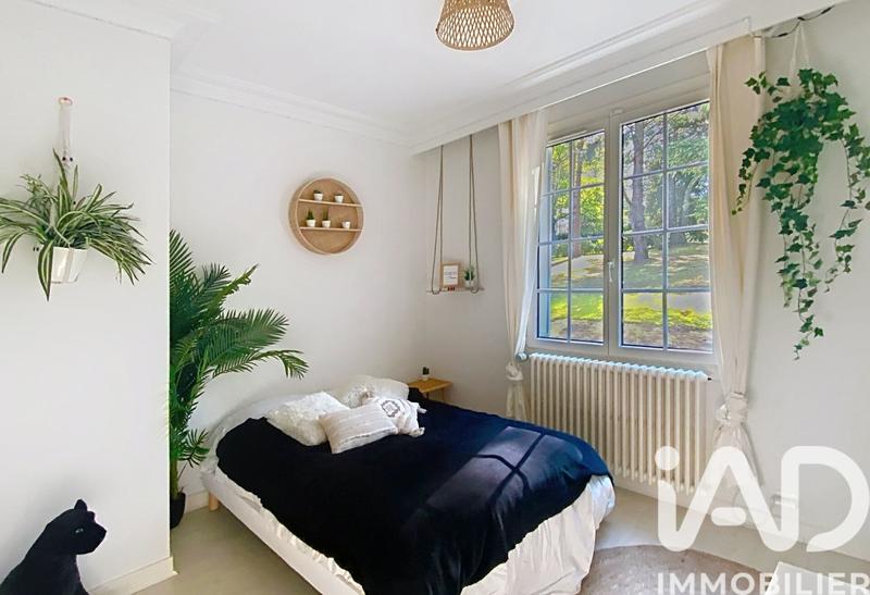 Maison - 346 m² - 10 pièces