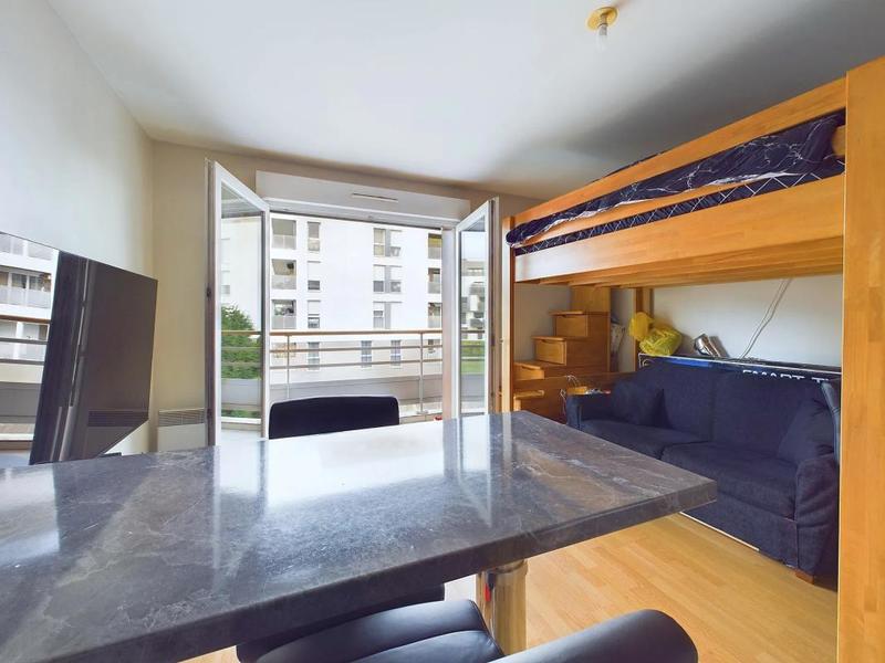 Studio - 28 m² - 1 pièce