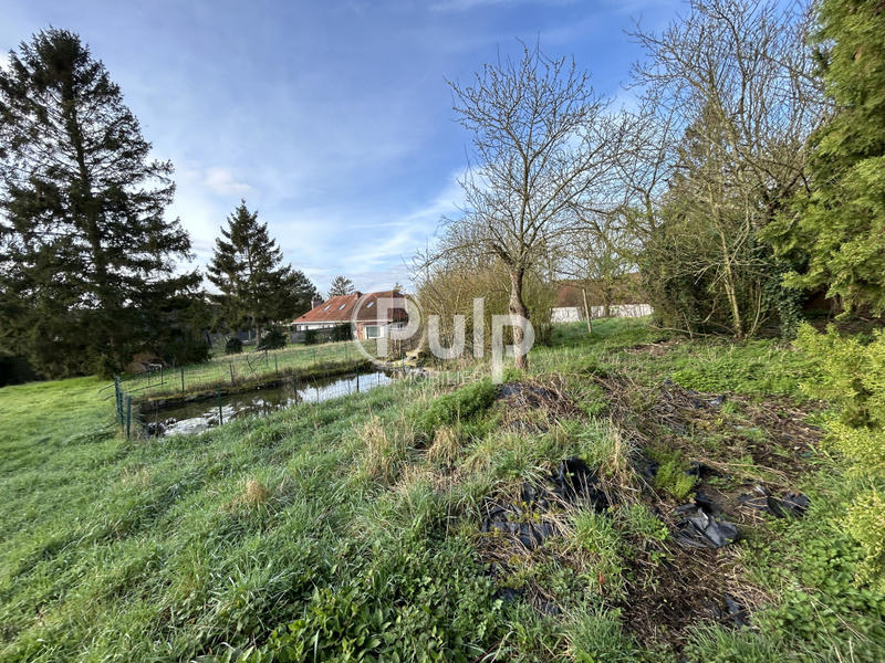 Terrain constructible - 800 m²