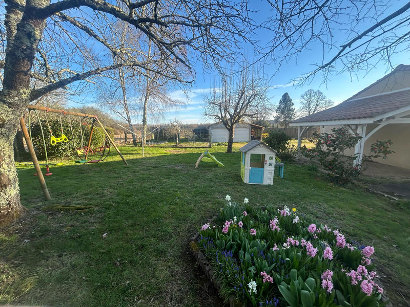 Maison - 104 m² - 6 pièces