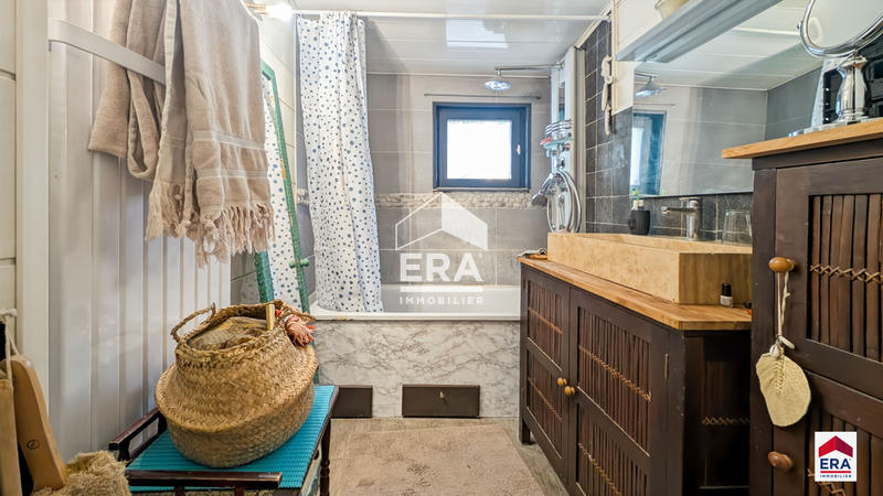 Maison - 93 m² - 4 pièces