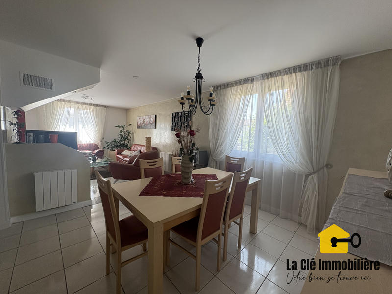 Maison - 170 m² - 6 pièces