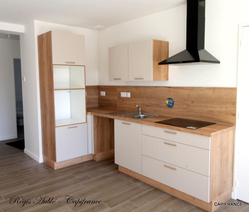 Maison - 94 m² - 5 pièces