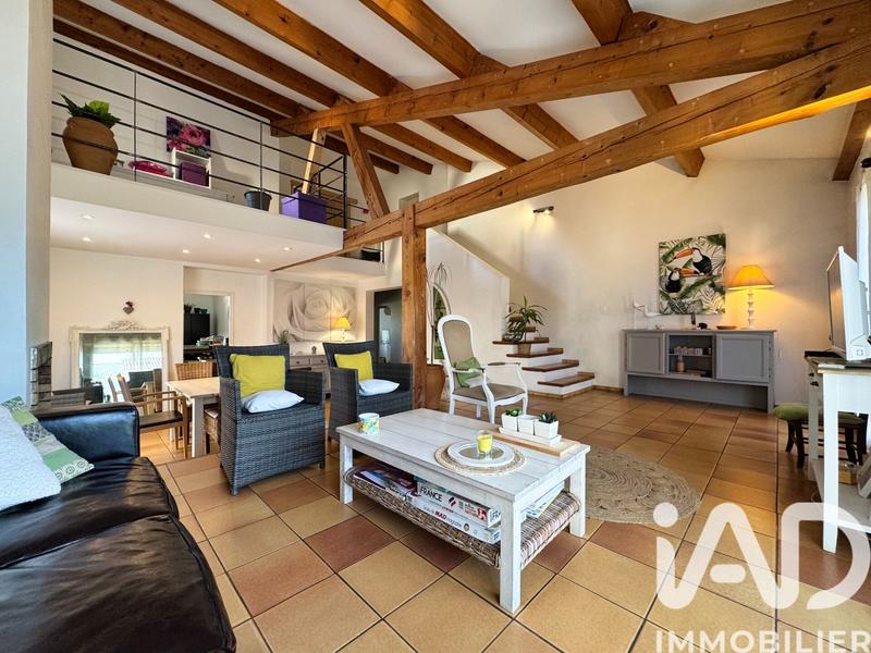 Maison - 135 m² - 5 pièces