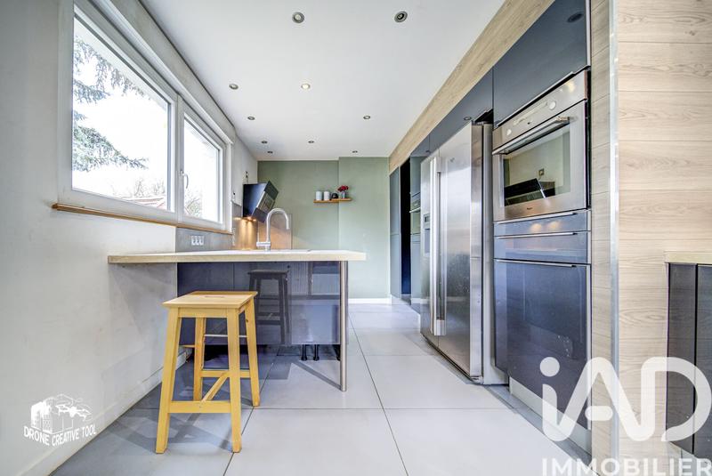 Maison - 102 m² - 5 pièces