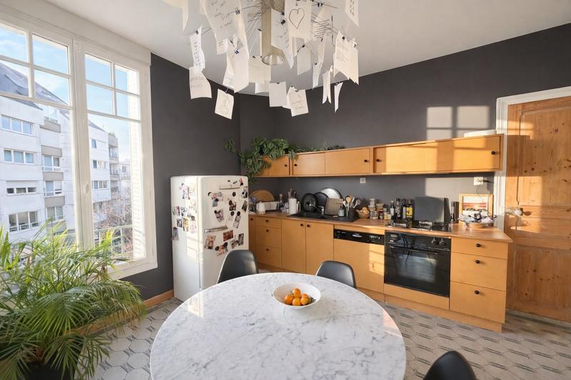 Appartement - 87 m² - 4 pièces