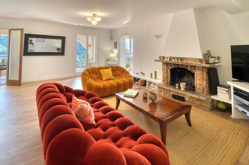 Villa - 424 m² - 12 pièces