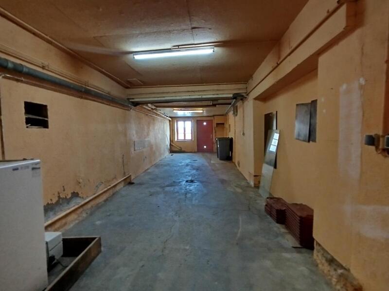 Maison de ville - 136 m² - 6 pièces