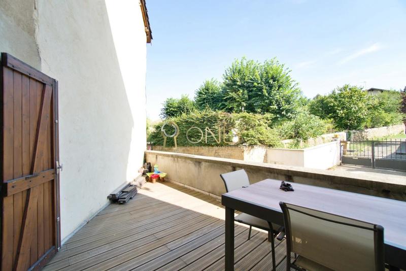 Appartement - 85 m² - 3 pièces