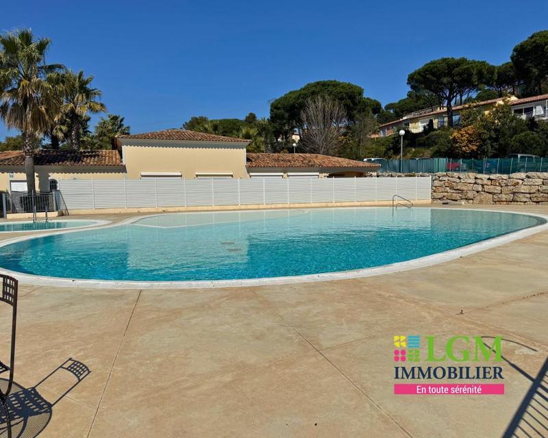 Appartement - 55 m² - 3 pièces