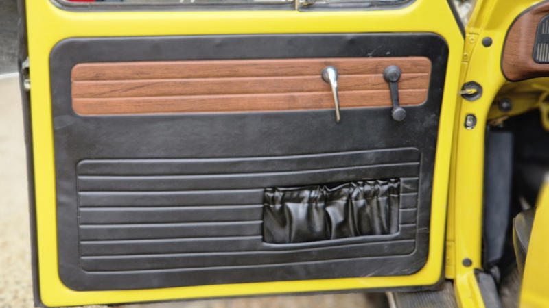 Volkswagen Coccinelle 1500 Jaune