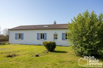 Maison - 81 m² - 4 pièces