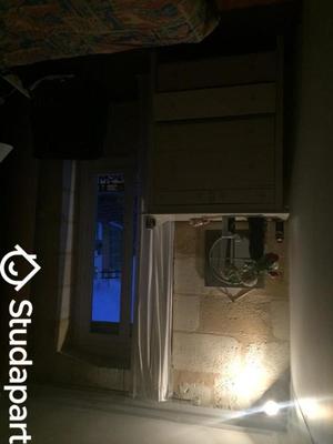 Chambre - 15 m² - 1 pièce