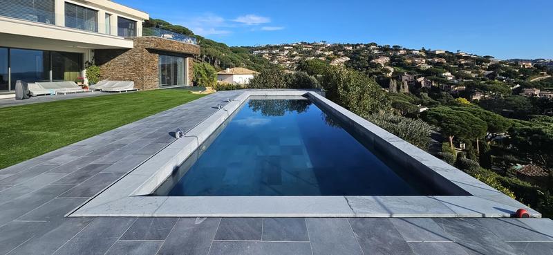 Maison - 320 m² - 14 pièces