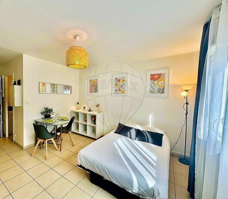 Studio - 21 m² - 1 pièce