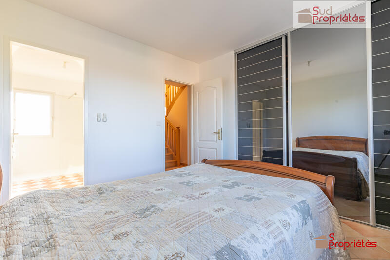 Maison - 104 m² - 5 pièces